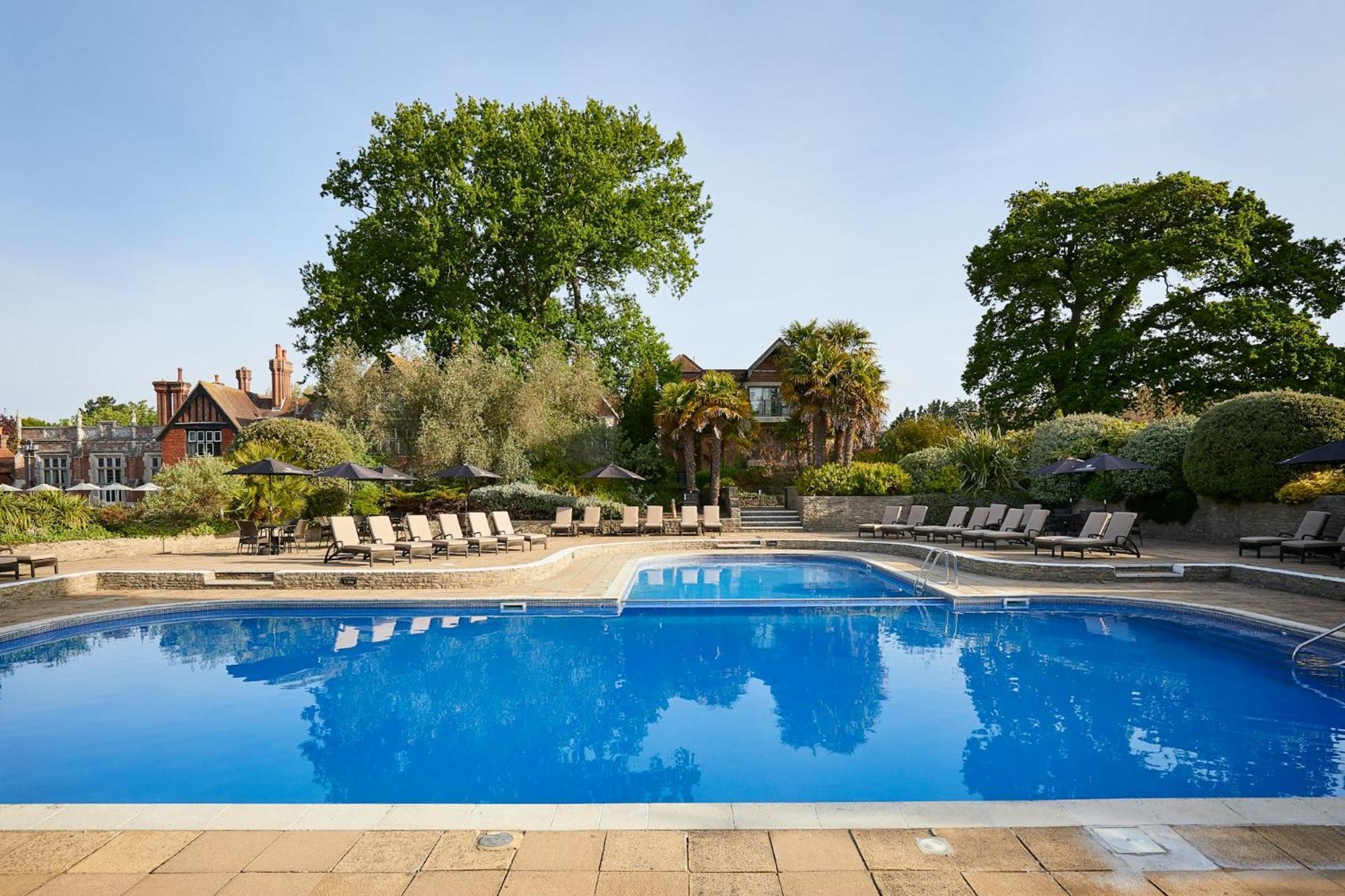 Macdonald Elmers Court Hotel Lymington Zewnętrze zdjęcie